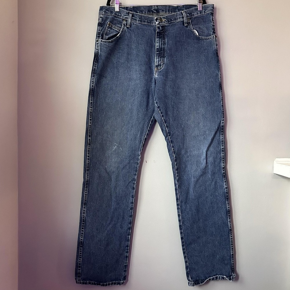 Wrangler Rugged‎ Wear Jeans Men's Blue Work Denim Straight Leg